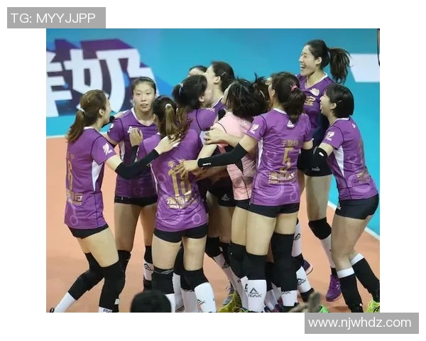 广州篮球队的默契配合揭秘：团队协作如何成就胜利之路